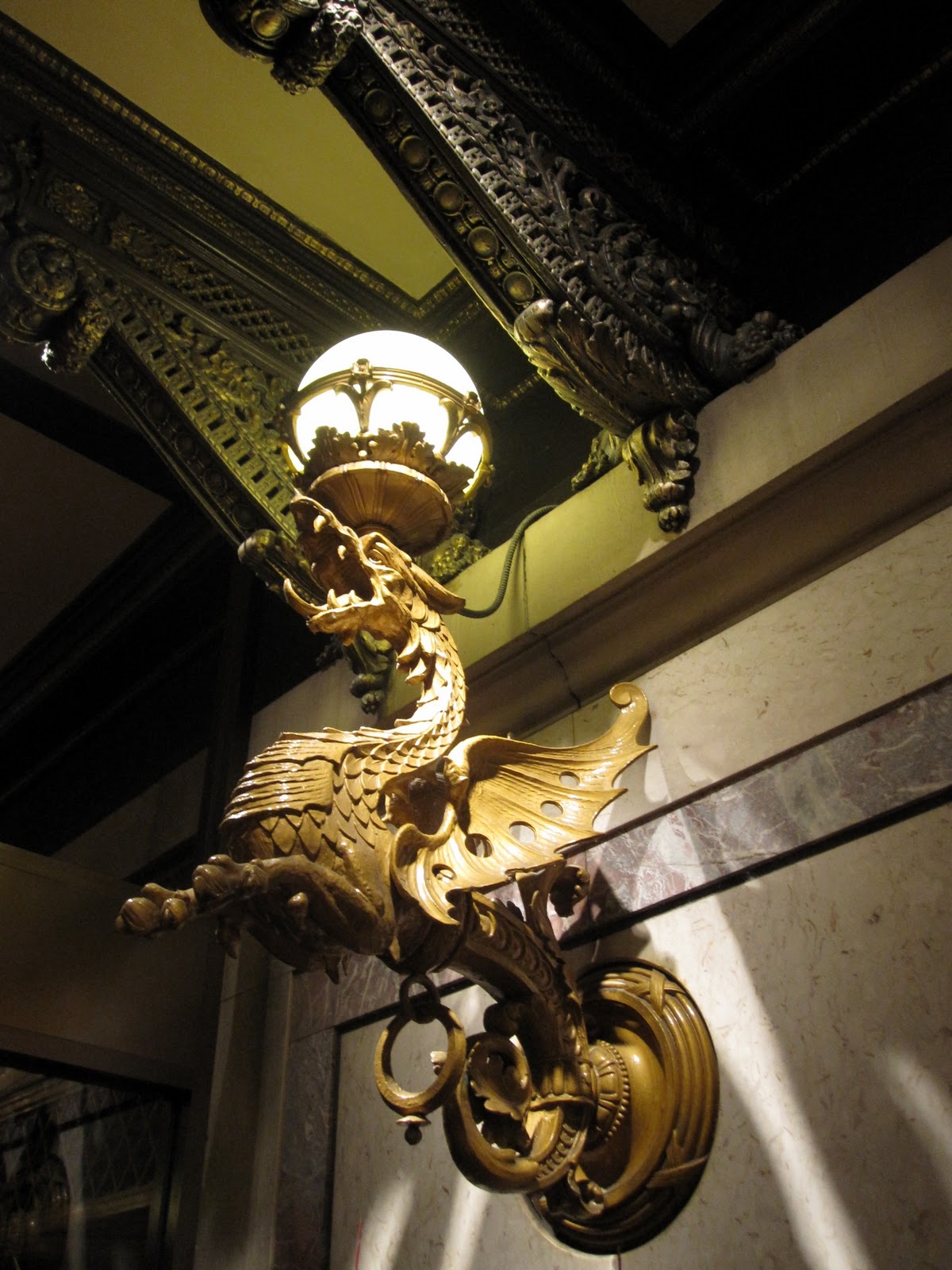 Drake Hotel Christmas Chicago Boyz